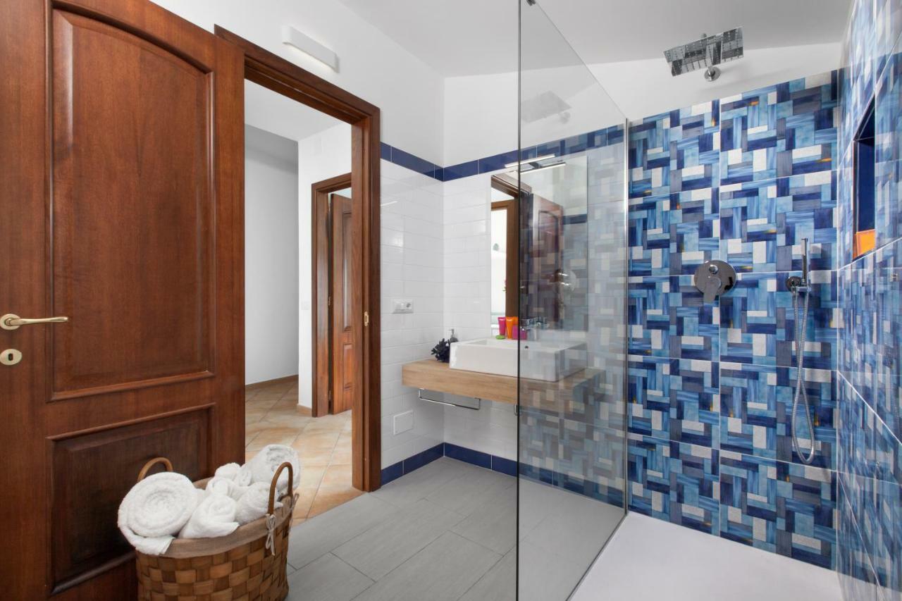 Maison Due Golfi SantʼAgata sui Due Golfi Екстериор снимка